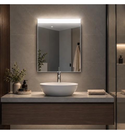Espejo LED de baño rectangular con iluminación frontal y diseño minimalista en ambiente moderno – Viena 60x70cm